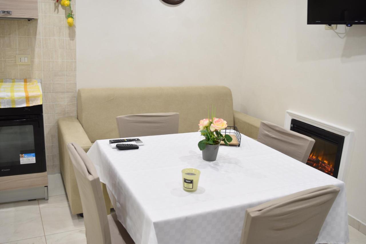 דירות Nonnona House-Napoli Centro מראה חיצוני תמונה